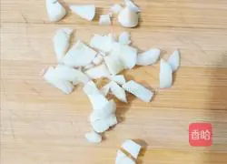 Illustration of how to cook potatoes and radish stew 3