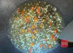 Illustration of how to make fried tofu and enoki mushrooms in pot 4