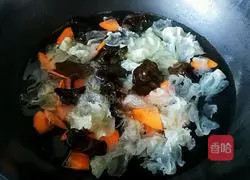 Illustration of how to mix cucumber with ears 5