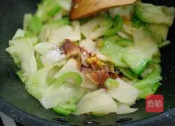 Illustration of how to make vegetarian stir-fried vegetables 5