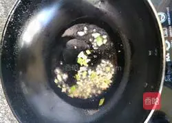 Illustration of how to make cold shredded bamboo shoots 2