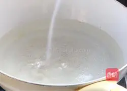 Illustration of how to make amaranth stems mixed with shredded chicken 7