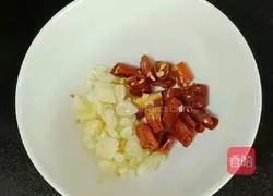 Illustration of how to stir-fry king oyster mushrooms with colored peppers 3