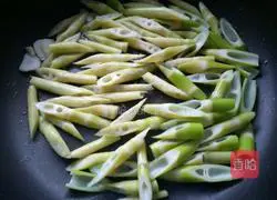 Illustration of how to make sauce-flavored bamboo shoots 6