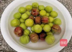 Illustration of how to make pickled sour plums with white sugar 2