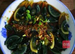 Illustration of how to make cool eggs into eggs 4