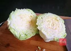 Illustration of how to make Su Yan Chun Se (Dry Stir-fried Cabbage) 2