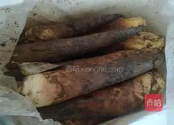 Illustration of how to make braised bamboo shoots in oil 1
