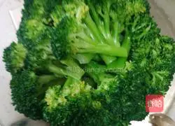 3 minutes Illustration of how to make garlic broccoli for weight loss 6
