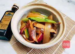 Illustration of how to make Liangpi fragrant dried cucumbers 1