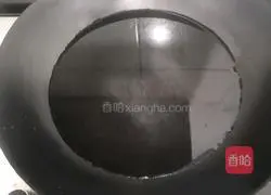 Illustration of how to make sesame salad dressing and long beans 3