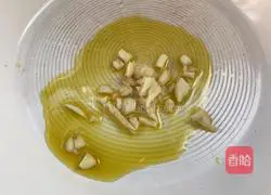 Illustration of how to make red-billed green parrot 6