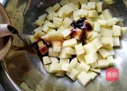 Illustration of roasted potatoes 4