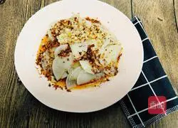 Illustration of how to make cold Meizizi white radish 8