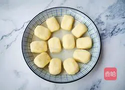 Illustration of how to make crispy potato pancakes 9