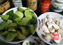 Illustration of how to make radish and mushroom stew 1