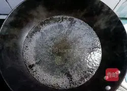 Illustration of how to cook zucchini with sauce 11