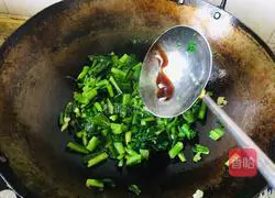 Illustration of how to make garlic cabbage 8