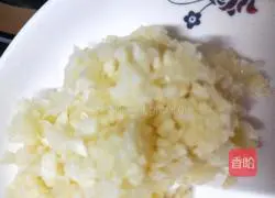 Illustration of how to make mint-fried shredded potatoes 3