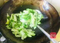 Illustration of how to make stir-fried cabbage 4