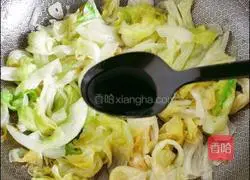 Illustration of how to stir-fry lettuce 6