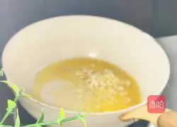 Illustration of how to make fried bean dregs with pepper 6