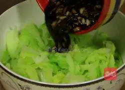 Illustration of Spicy Kohlrabi 4