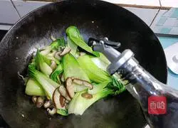 Illustration of how to make mushrooms and rapeseed 9