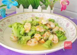 Illustration of how to make fried shrimps with broccoli 15