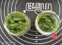 Illustration of how to make baby cabbage puree 8
