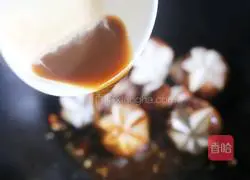 Illustration of how to make mushrooms and rapeseed 9