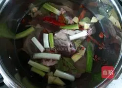 Illustration of how to make cold spiced beef 7