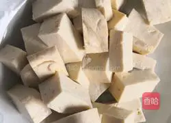 Bitter melon and tofu Illustration of how to make tofu 1