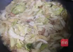Illustration of how to make vinegar cabbage 11