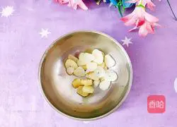 Illustration of how to make oil-consuming mushrooms and carrots 5