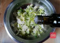 Illustration of how to make cold kohlrabi 5
