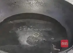 Illustration of how to make ginger lotus root slices 3