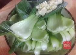 Illustration of how to make boiled sea greens 1