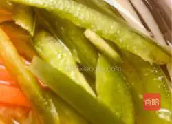 Illustration of how to make shredded potatoes in vinegar 6