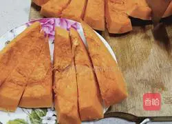 Anti-epidemic simple meal steamed pumpkin recipe 3