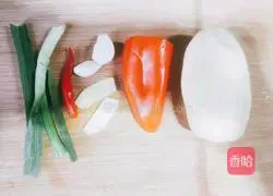Illustration of how to make spicy and sour potato shreds 1