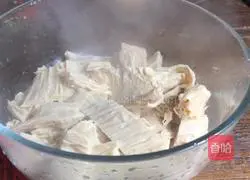 Illustration of how to make yuba mixed with sauce 8