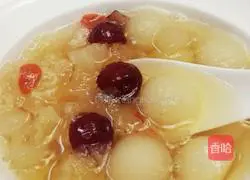 Illustration of how to make Tremella and Snow Pear Soup 7