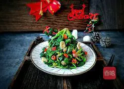 Illustrations of how to make an edible Christmas tree 10