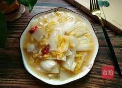 Illustration of how to make spicy and sour Chinese cabbage 14