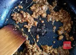 Illustration of how to make minced meat tofu 7