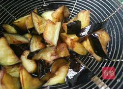 Illustration of how to make three fresh vegetables 8