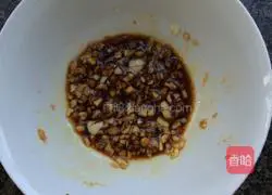 Illustration of how to make garlic broccoli salad 5