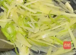 Hot and sour potato shreds recipe 9