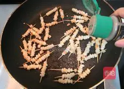 Toothpick corn Illustration of making skewers 10